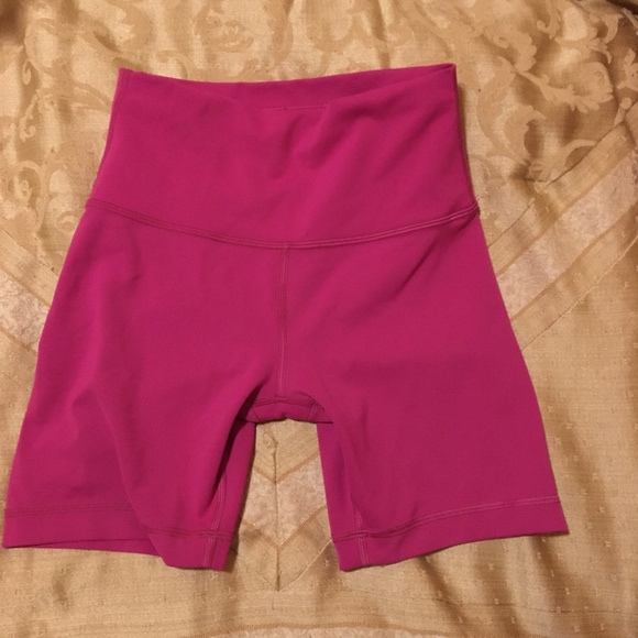 Lululemon Biker Shorts Pink/Purple/Magenta - Picture 1 of 4